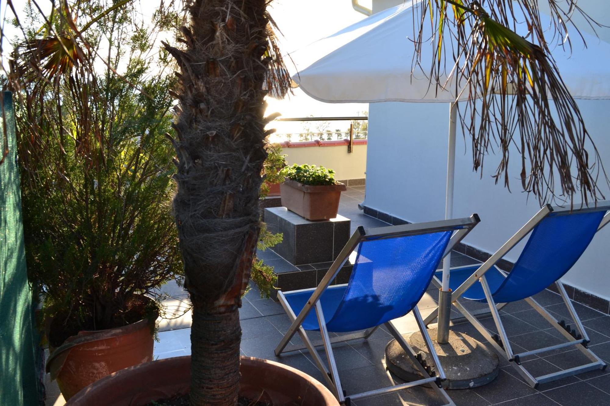 Seaview Penthouse Terrace & Garage Appartement Vlorë Buitenkant foto